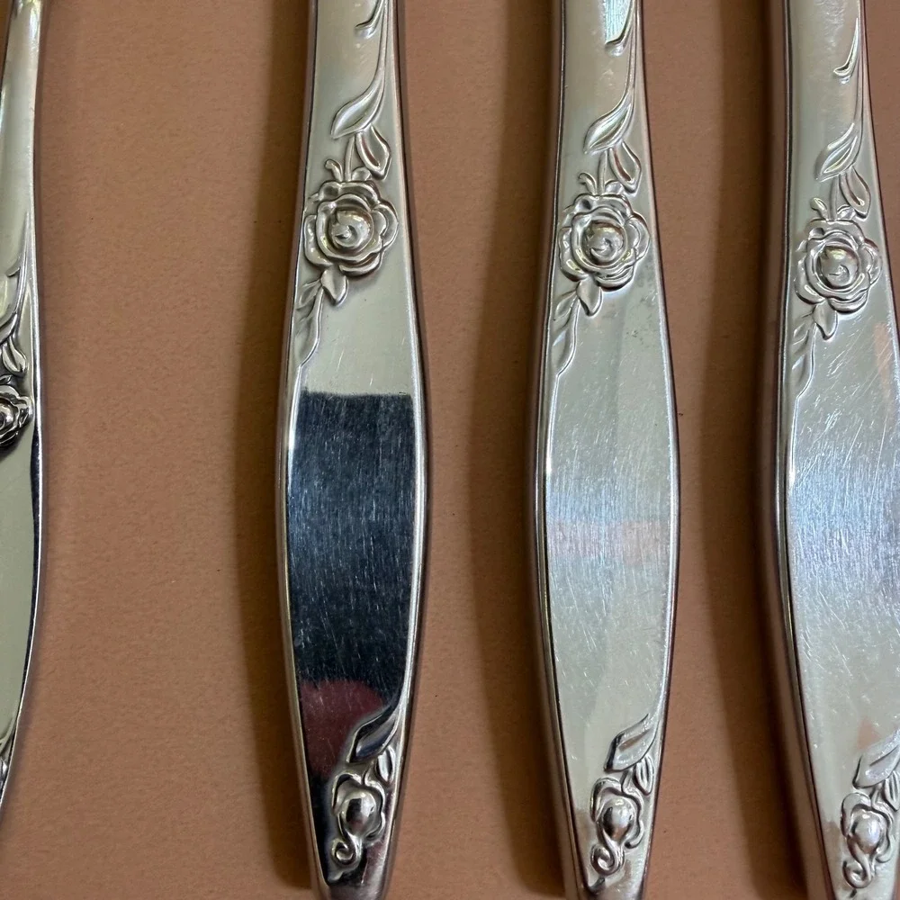 West Bend Twilight Rose Stainless Flatware 10 Dinner Knives Master Butter Knife
